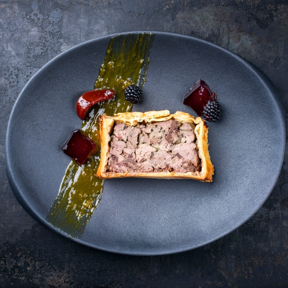 English pork pie made in singapore, handmade pork melton mowbray pork pies. Hand made pork pies are handmade in SG. Our handmade pork pie from lard crust always pork pie. pork pie and large pork pie are handmade. Handmade pork pies are best in singapore. Only melton mowbray pork pies are best. English pork pie in singapore. handmade pork pie tasty. traditional pork pie singapore.. Traditional english pork pie singapore. handmade pork pie in singapore. Simply Good Pies make great pork pies in SIngapore.