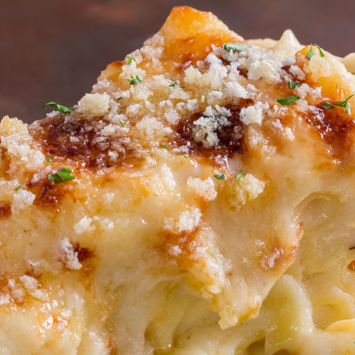 Tasty Macaroni Cheese Pie (v).